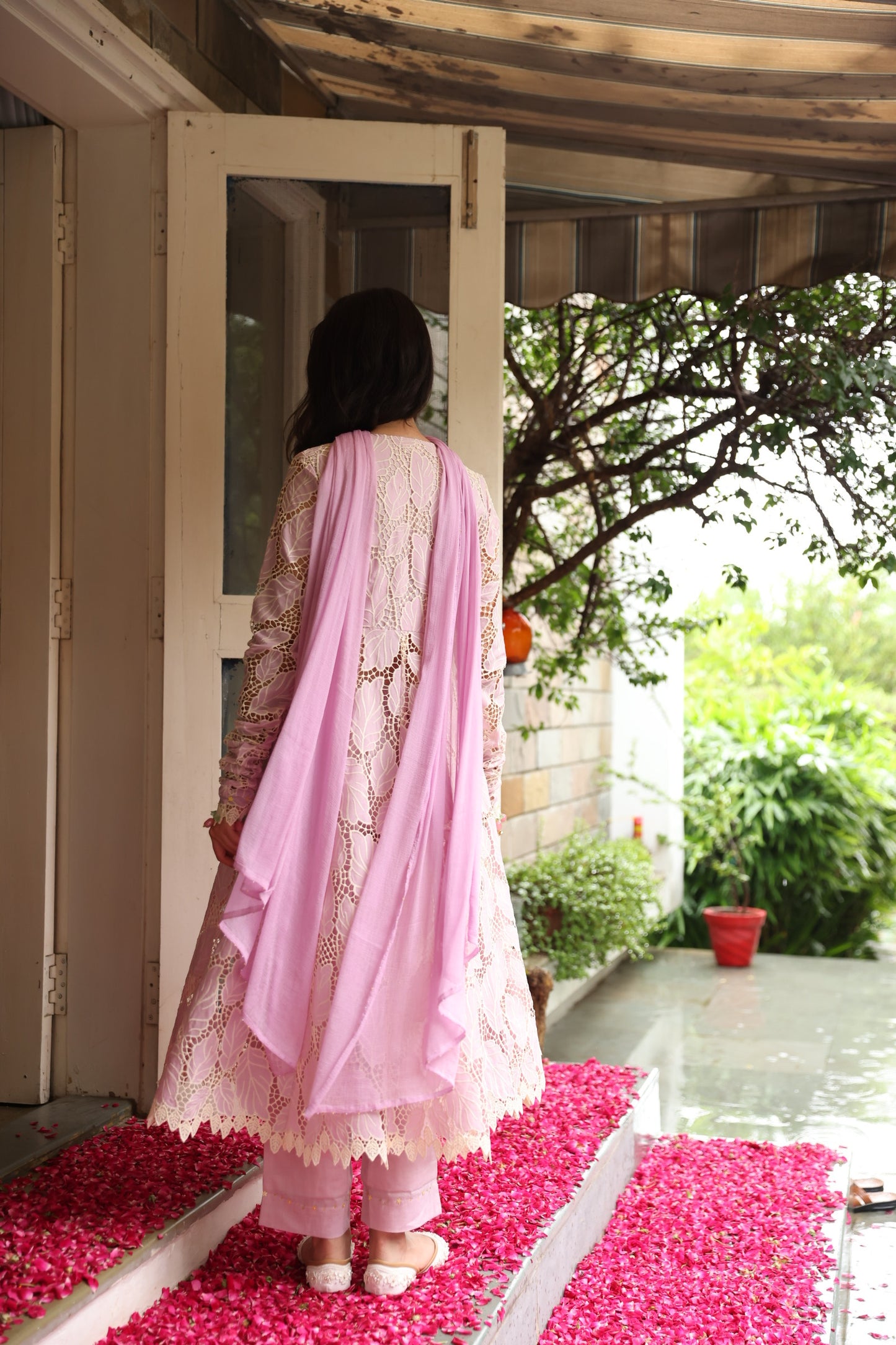 Floral Leaves Suit