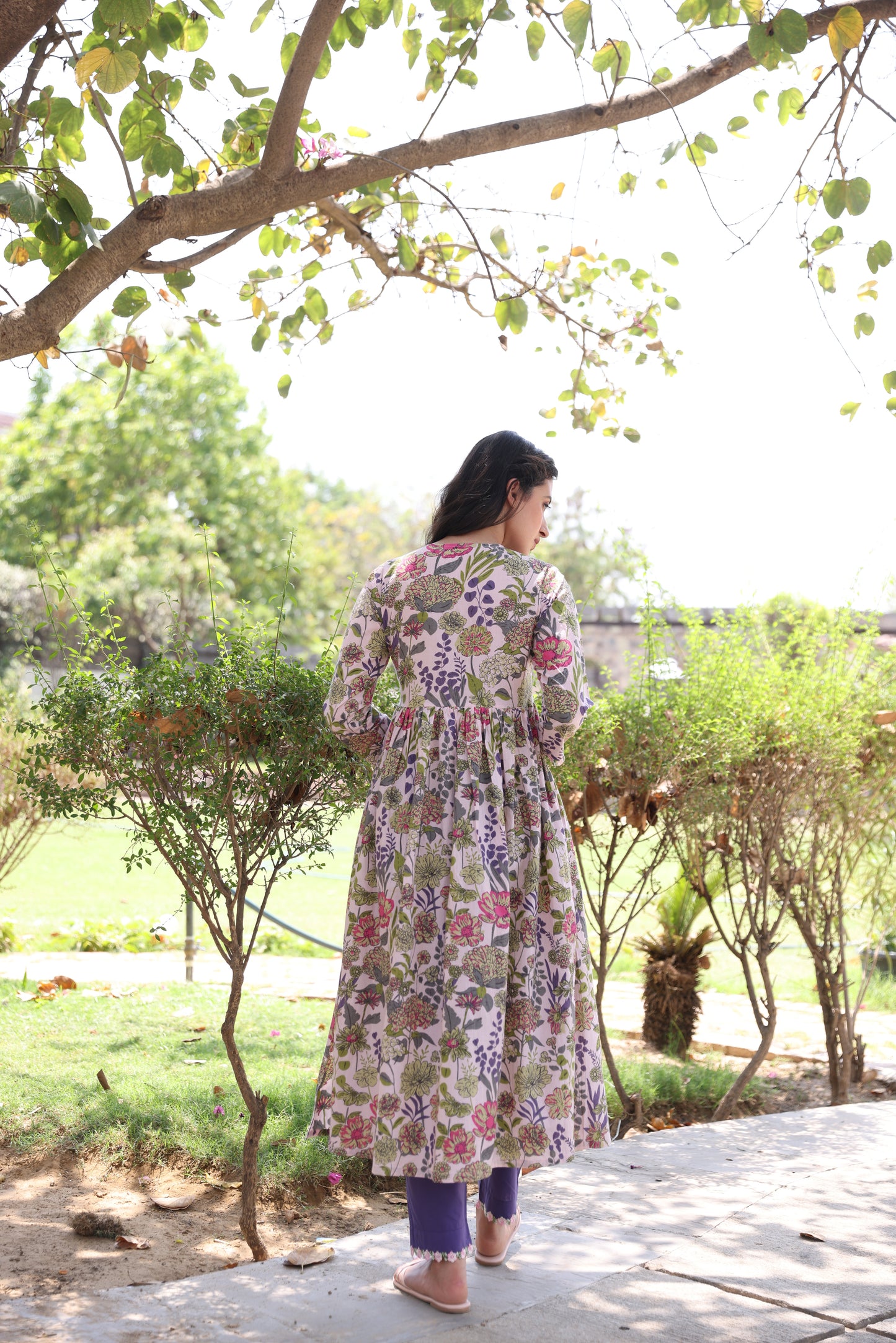 Meera Suit