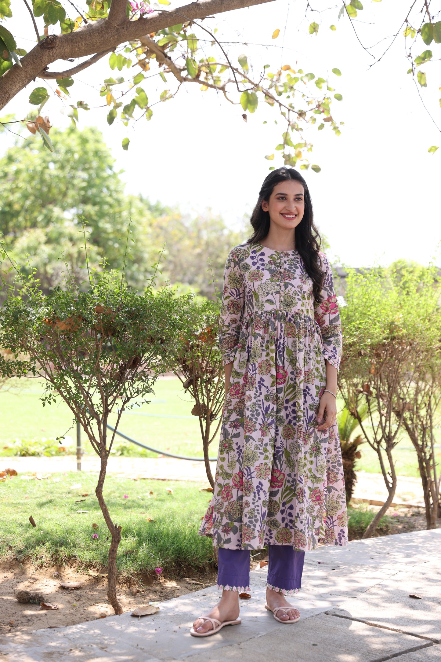 Meera Suit