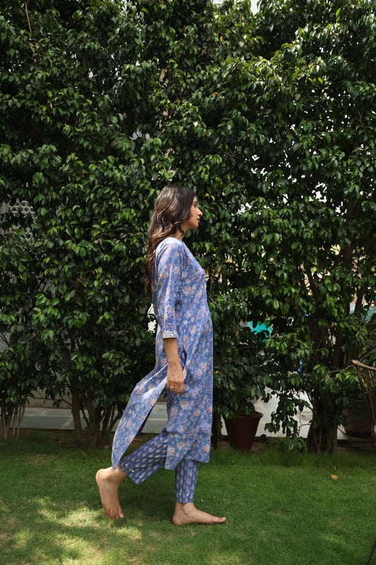 Mannat Suit